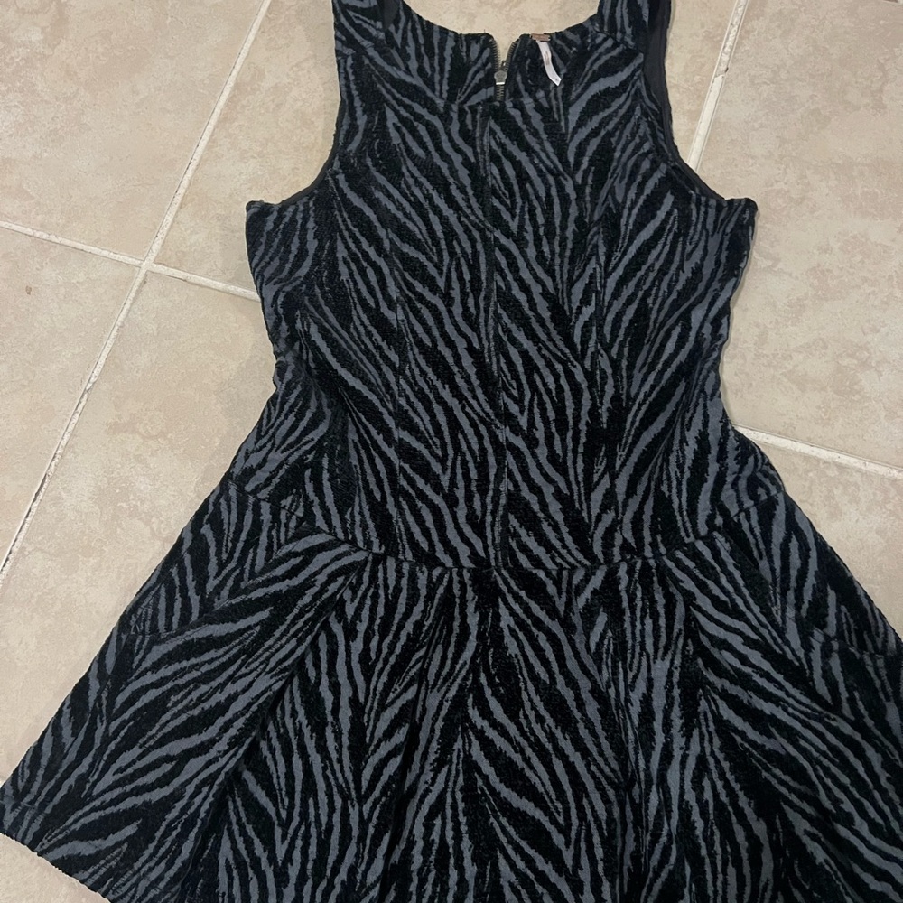 Free People Black and Gray Textured Fabric